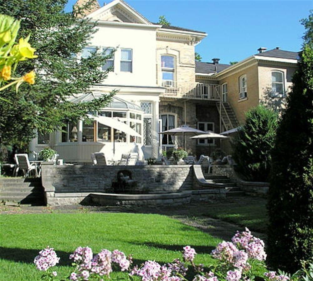 Perth Manor Boutique Hotel Exterior photo